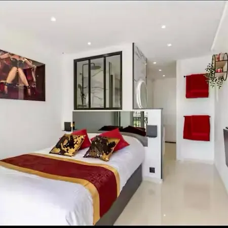 Village Naturiste - Heliopolis Luxe - Le Bacchus